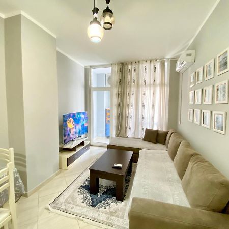 Pleasing Place With Free Parking On Site In Tirana Komuna E Parisit المظهر الخارجي الصورة