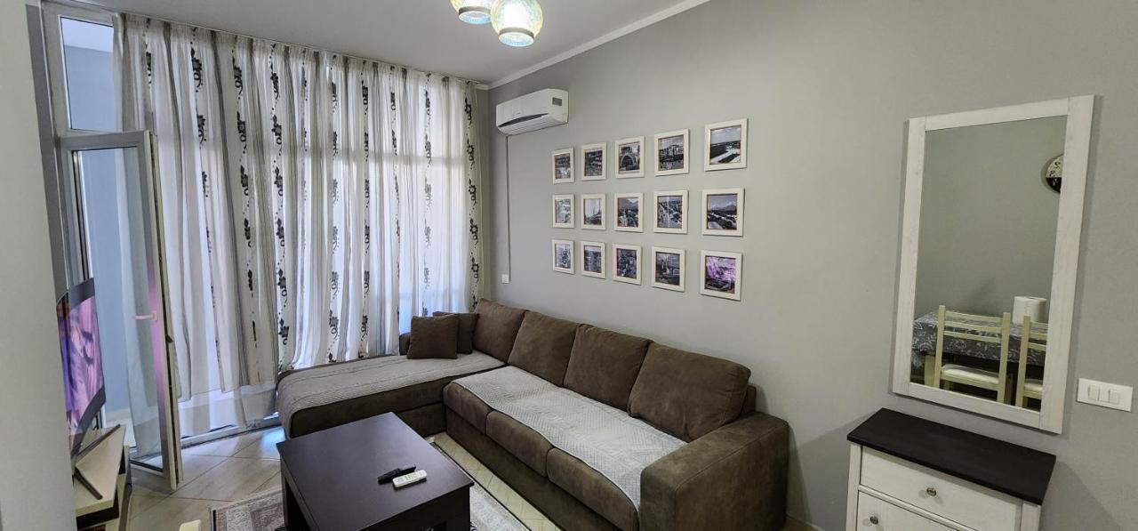 Pleasing Place With Free Parking On Site In Tirana Komuna E Parisit المظهر الخارجي الصورة