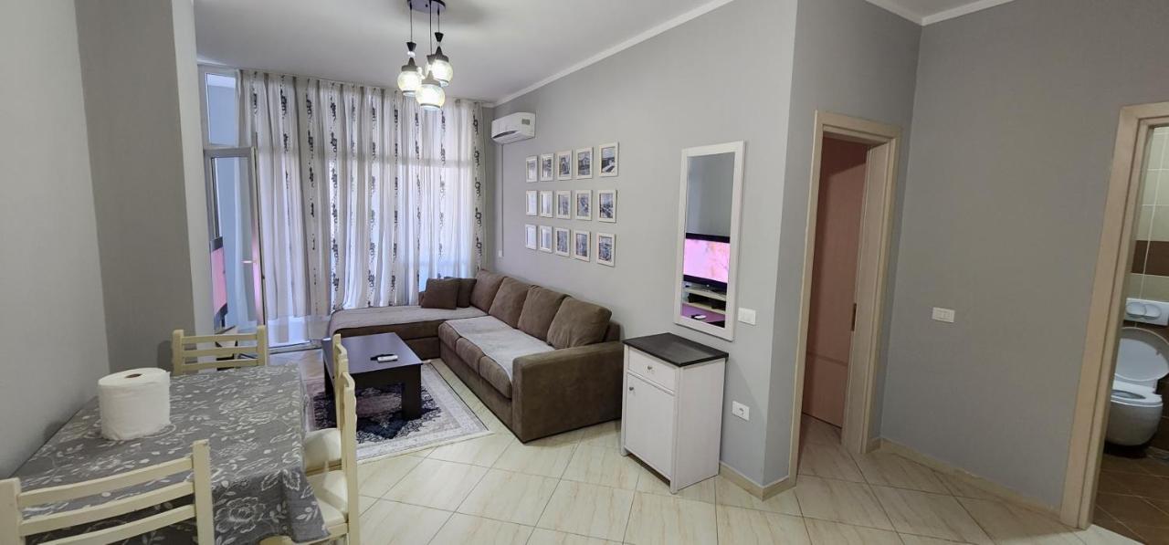 Pleasing Place With Free Parking On Site In Tirana Komuna E Parisit المظهر الخارجي الصورة