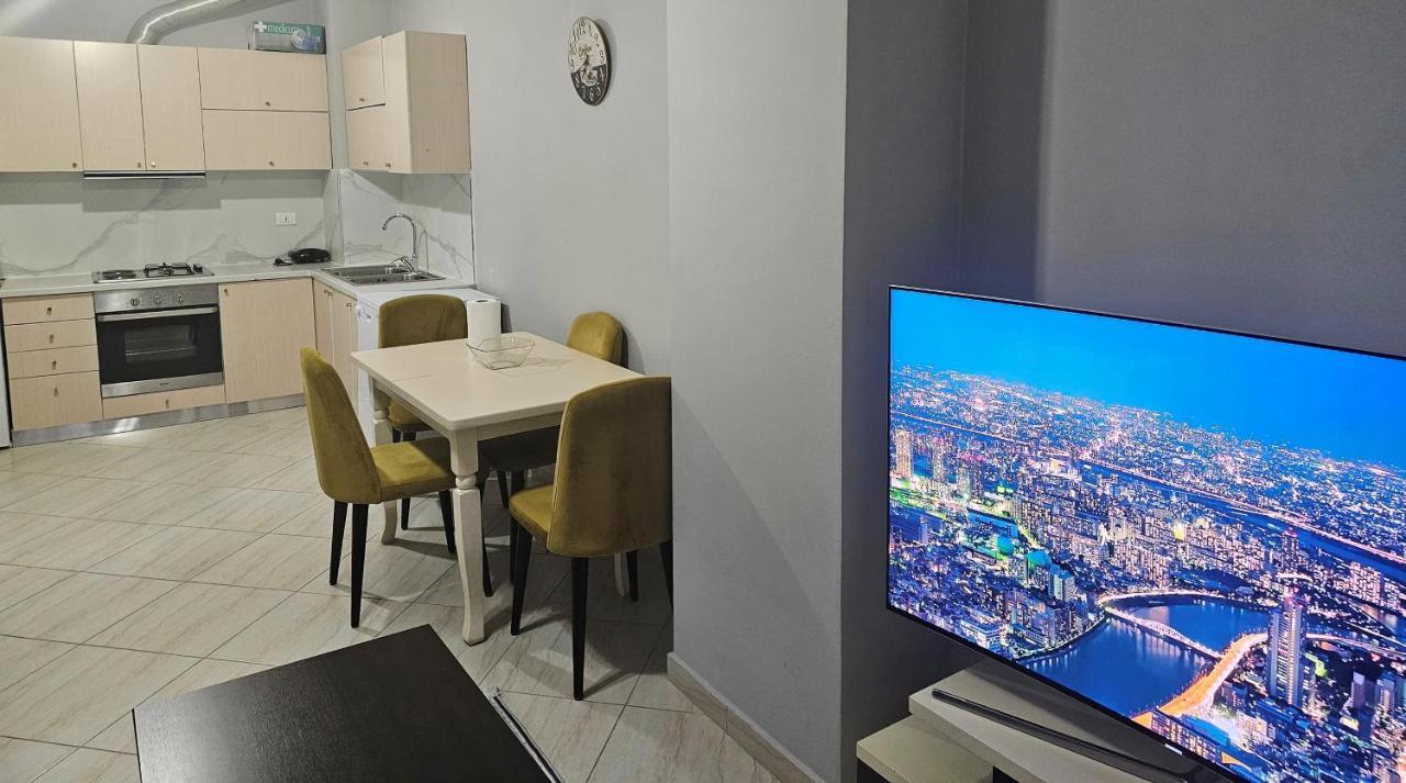 Pleasing Place With Free Parking On Site In Tirana Komuna E Parisit المظهر الخارجي الصورة